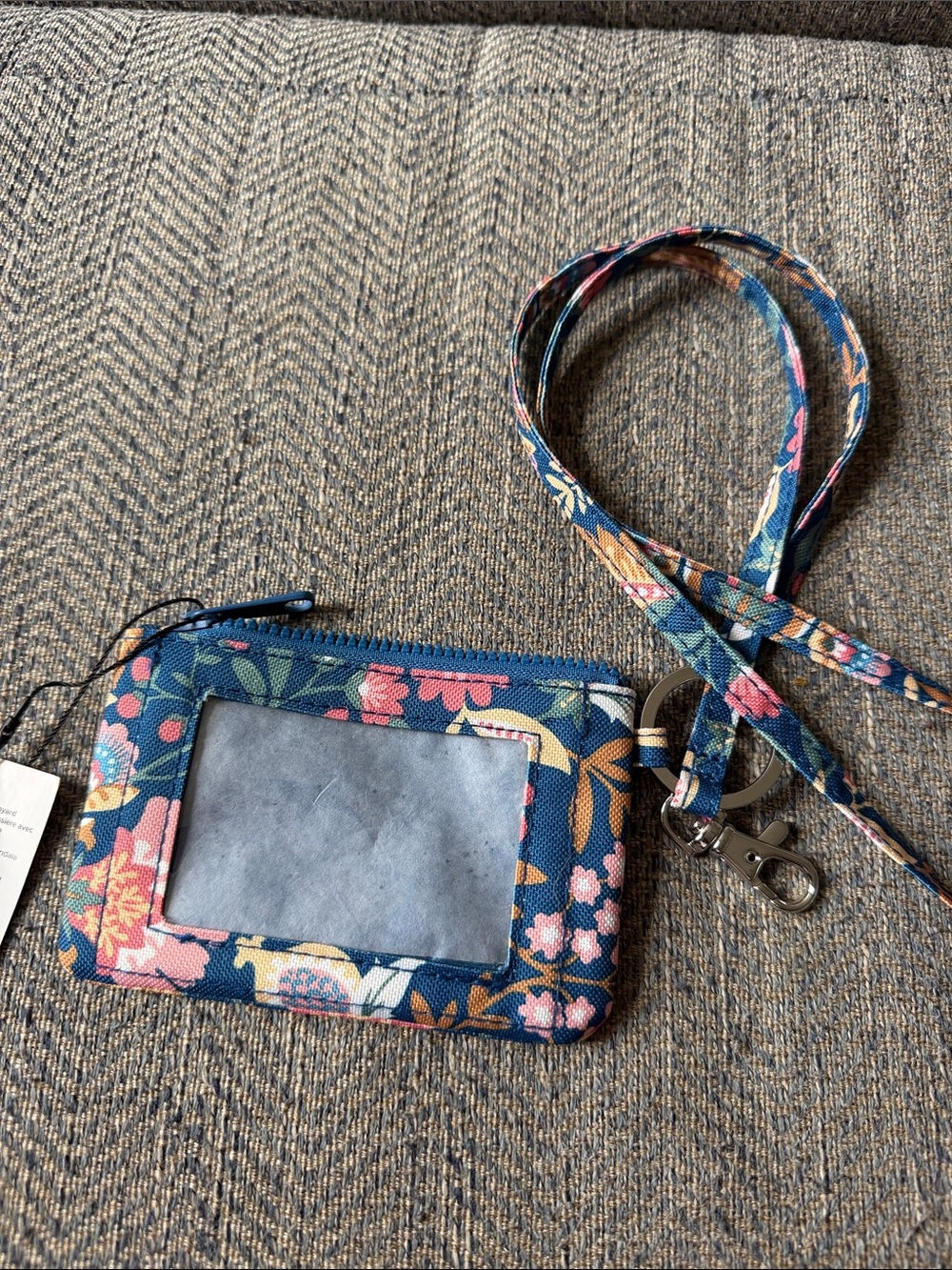 Vera Bradley Reactive Zip ID Lanyard Enchanted Mandala Blue/Card Holder